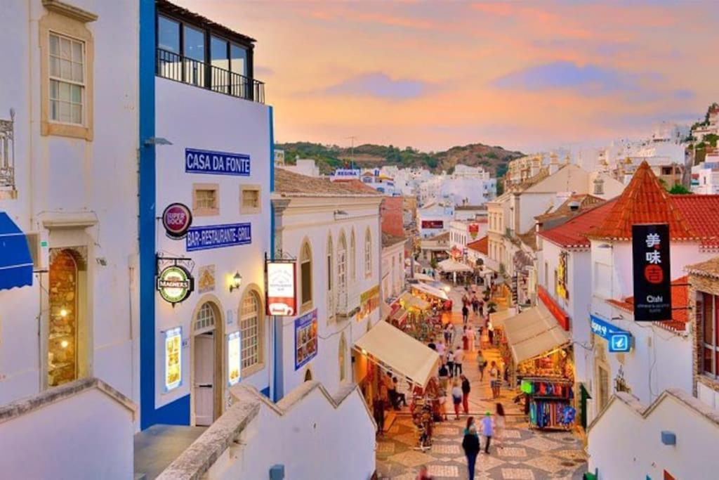 Albufeirasun, Arrive As A Guest Leave As A Friend. * Albufeira