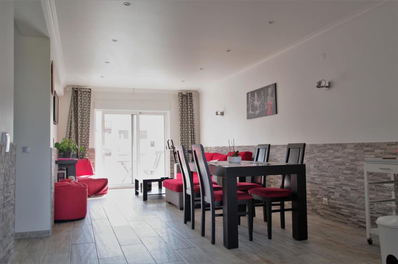 Apartment Albufeirasun, Arrive As A Guest Leave As A Friend. *