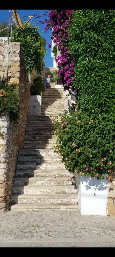 Albufeirasun, Arrive As A Guest Leave As A Friend. Apartment *